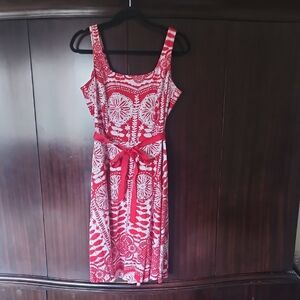 Chic Red and White Patterned Mini Dress